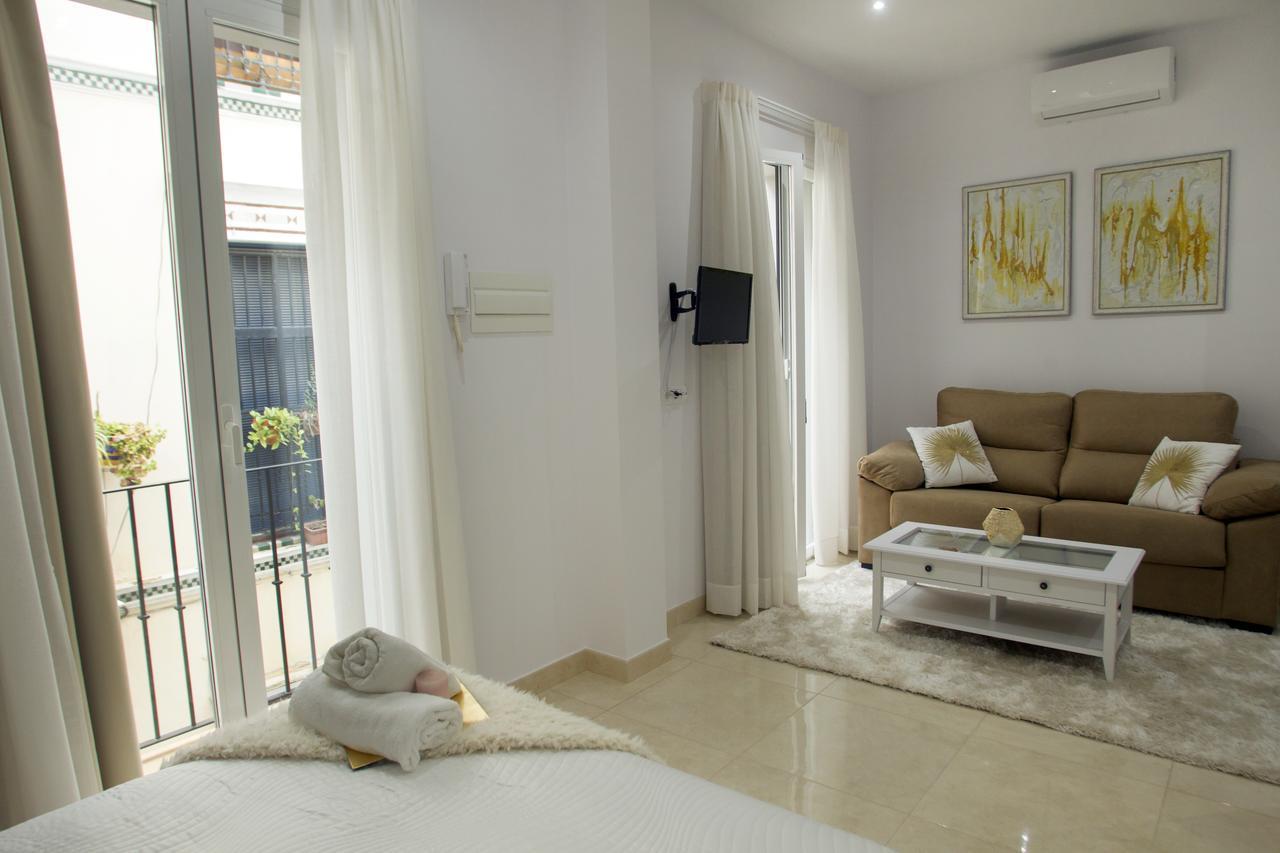 Panther Luxury Dreams Seville